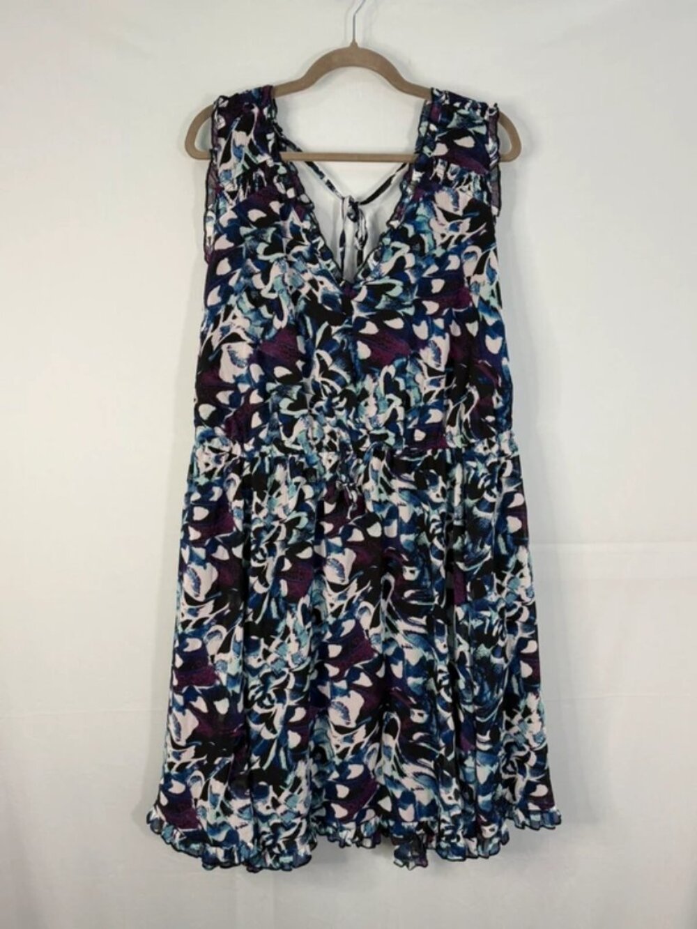 Torrid Chiffon Dress Womens 3 3X Purple Blue Abstract Floral Ruffle V-Neck